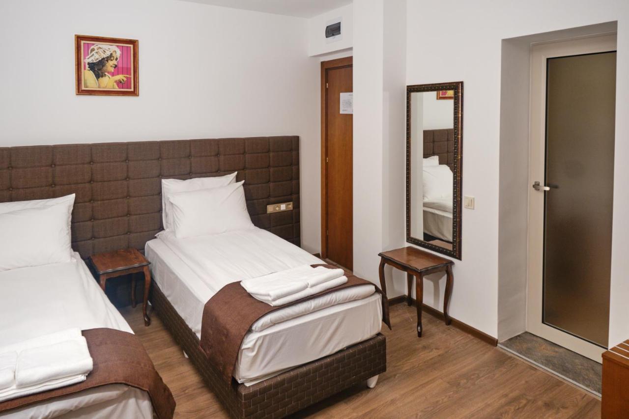 Hotel Splendid Pleven Eksteriør bilde