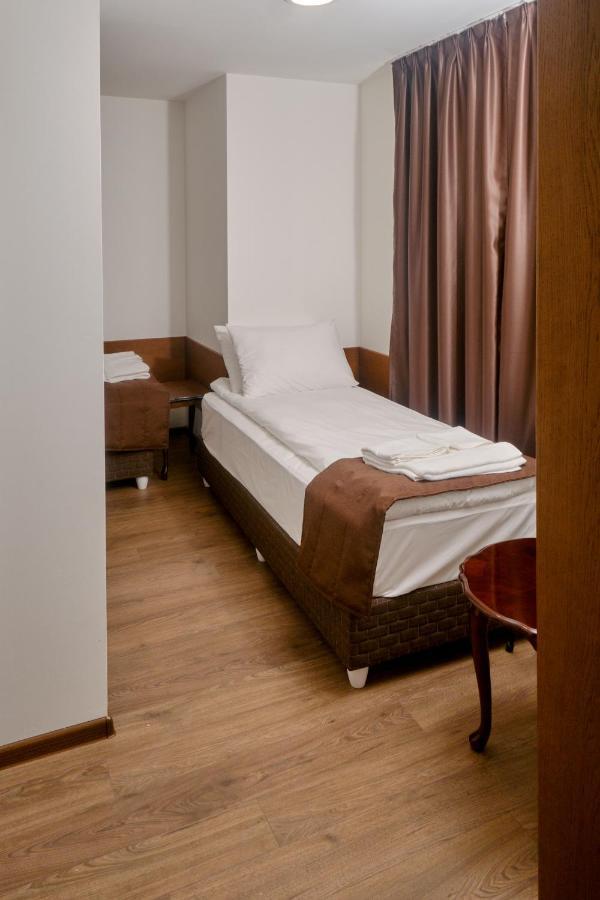 Hotel Splendid Pleven Eksteriør bilde