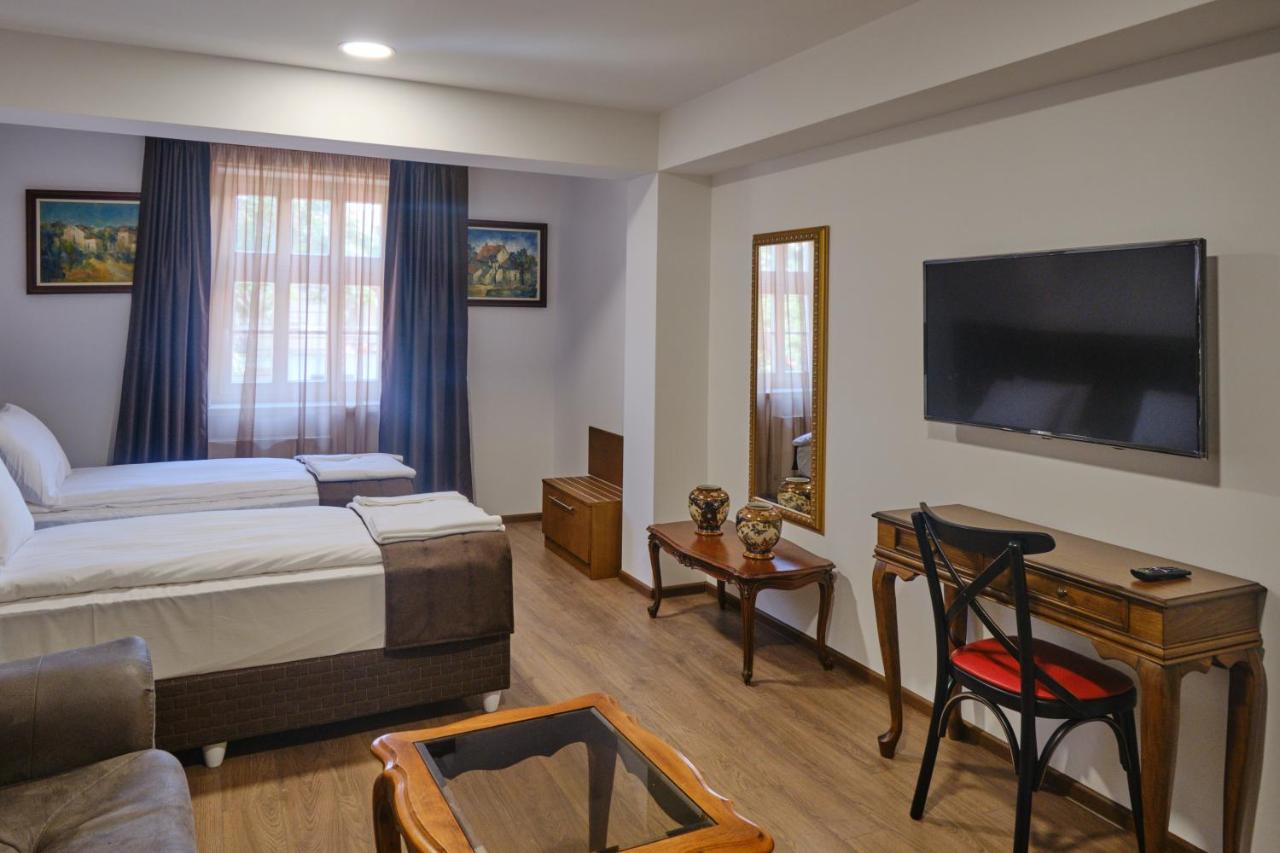 Hotel Splendid Pleven Eksteriør bilde